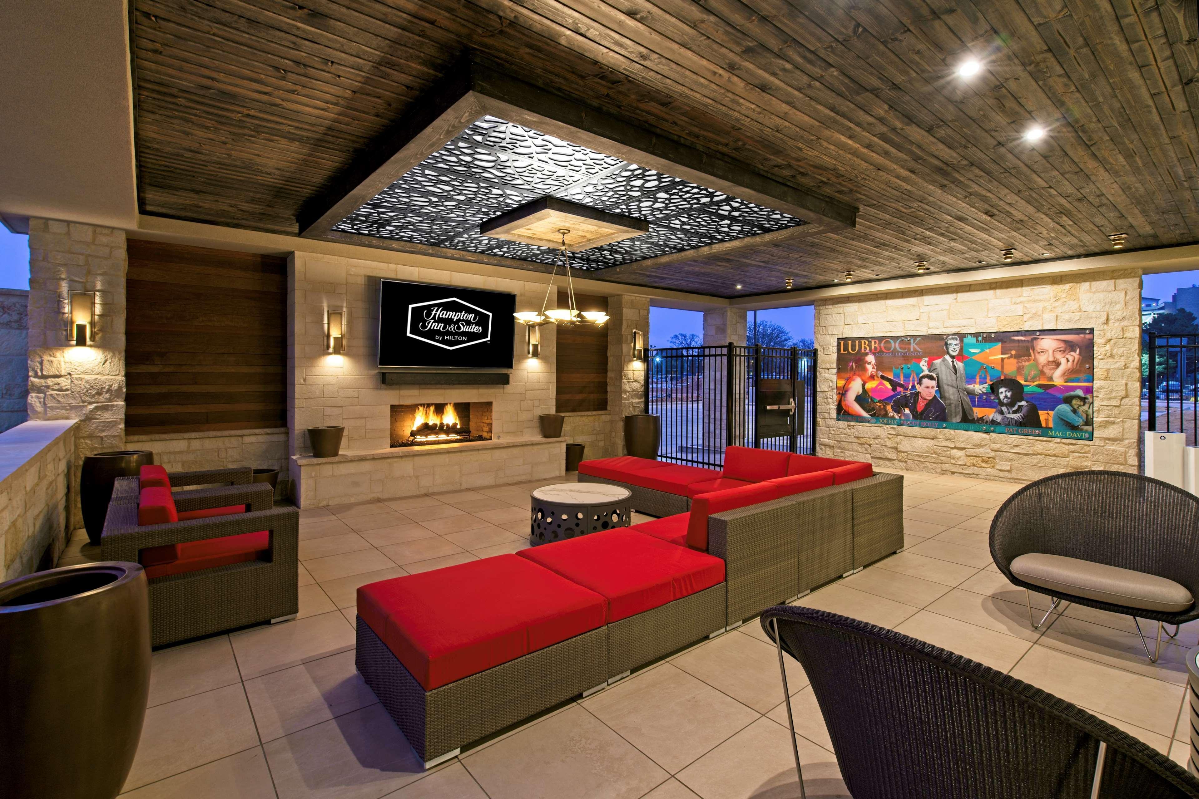 Hampton Inn & Suites Lubbock University, Tx Exterior photo